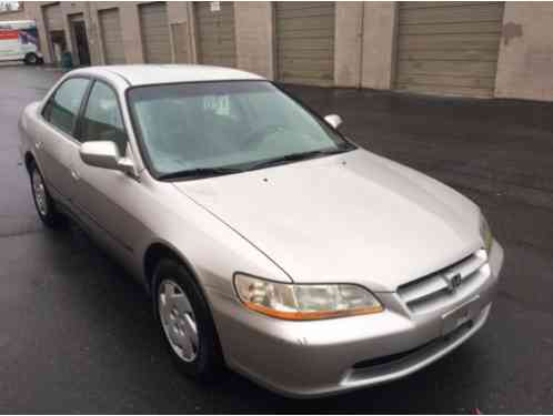 Honda Accord EX Sedan 4-Door (1999)