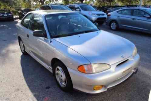 1999 Hyundai Accent GS