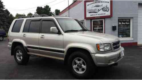 Isuzu Trooper Luxury Edition (1999)