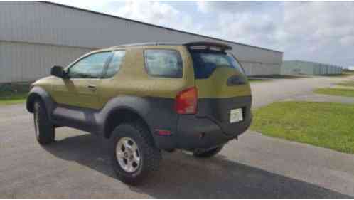 Isuzu VehiCROSS Base Sport Utility (1999)