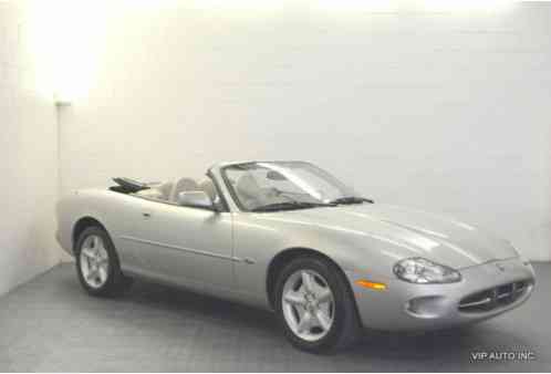 Jaguar XK 2dr Convertible (1999)