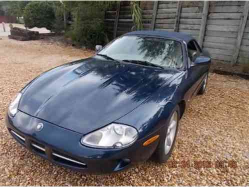 Jaguar XK8 (1999)