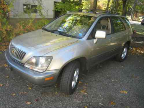 Lexus RX Base Sport Utility 4-Door (1999)