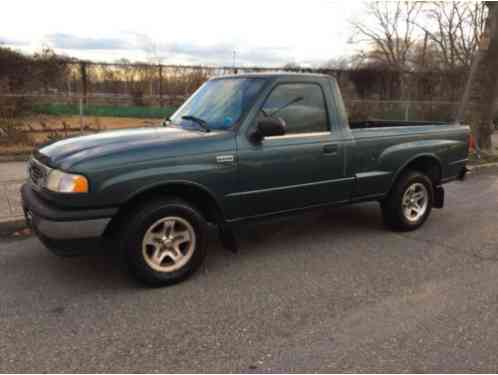 1999 Mazda B-Series Pickups B2500 SE