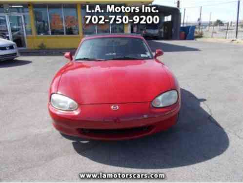 1999 Mazda MX-5 Miata Base Convertible 2-Door