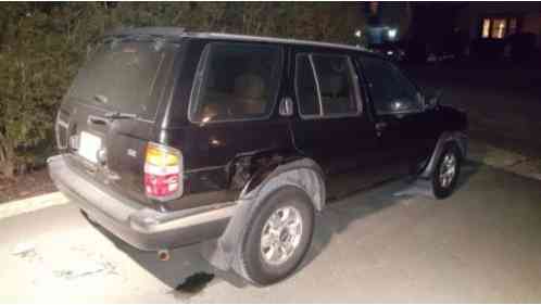 Nissan Pathfinder (1999)