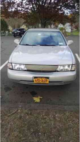 1999 Nissan Sentra GXE