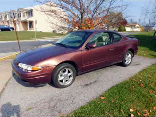 Oldsmobile Alero 2 Door Coupe (1999)