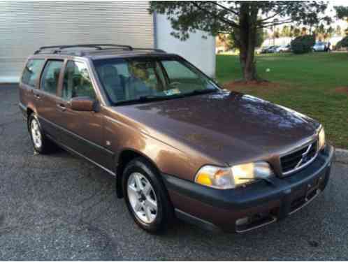 1999 Volvo XC70 Cross Country