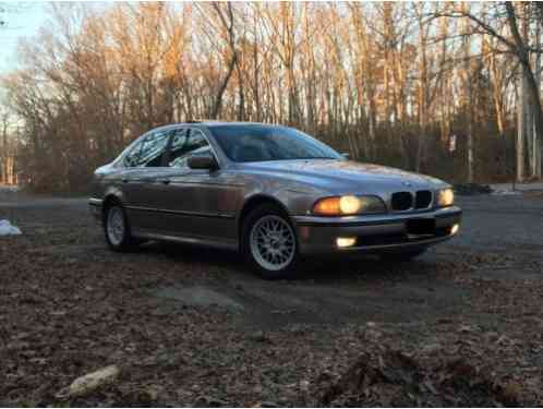 BMW 5-Series (2000)