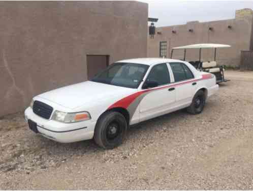 2000 Ford Crown Victoria