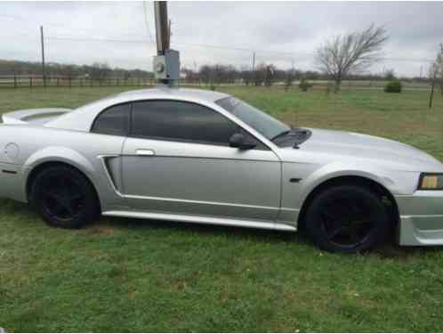 2000 Ford Mustang