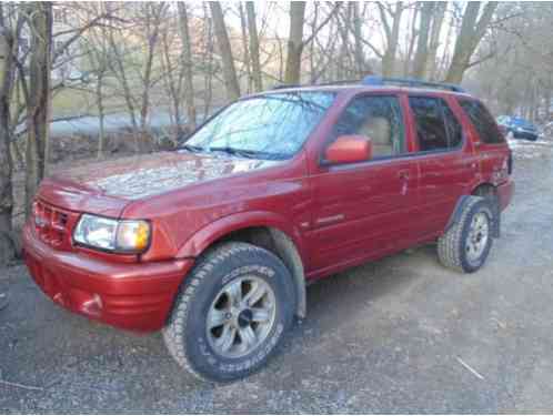 Isuzu Rodeo LSE Sport Utility (2000)