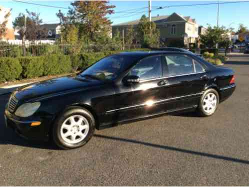 Mercedes-Benz S-Class Four door (2000)