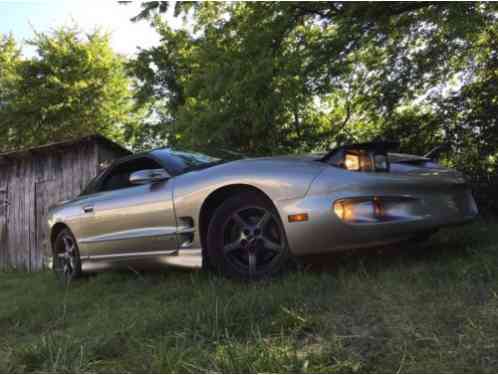 Pontiac Firebird (2000)