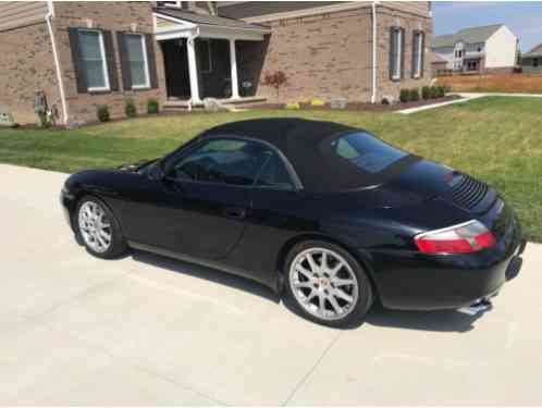 Porsche 911 Carerra 2 Convertible (2000)