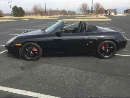 Porsche Boxster Convertible 2-Door (2000)