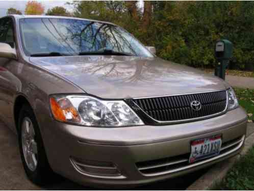 2000 Toyota Avalon XL