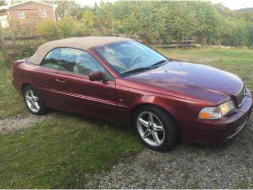 Volvo C70 Base Convertible 2-Door (2000)