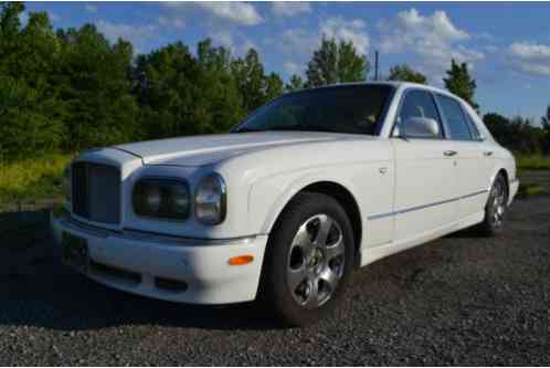 Bentley Arnage Sedan (2001)