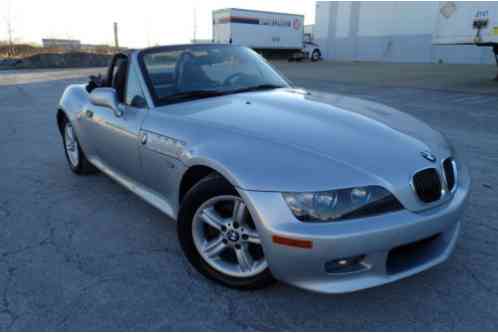 BMW Z3 Roadster Convertible 2-Door (2001)