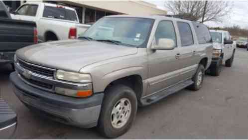 Chevrolet Suburban LS (2001)