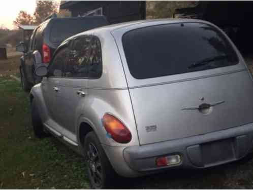 2001 Chrysler PT Cruiser Touring Wagon 4-Door