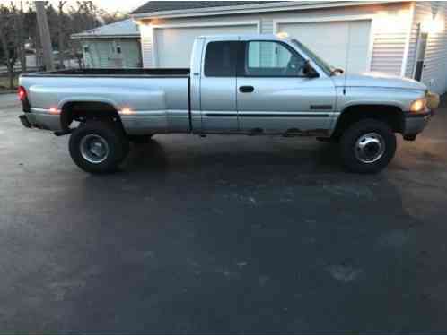 2001 Dodge Ram 3500