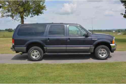 2001 Ford Excursion XLT 4X4 V10