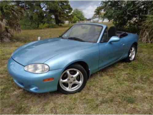 Mazda MX-5 Miata -- (2001)