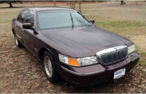 Mercury Grand Marquis LS -- (2001)