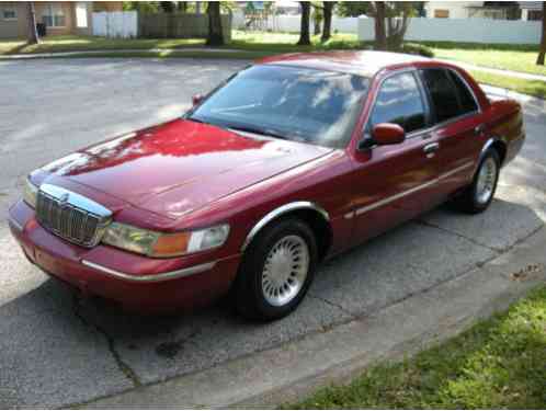 Mercury Grand Marquis LS Sedan (2001)