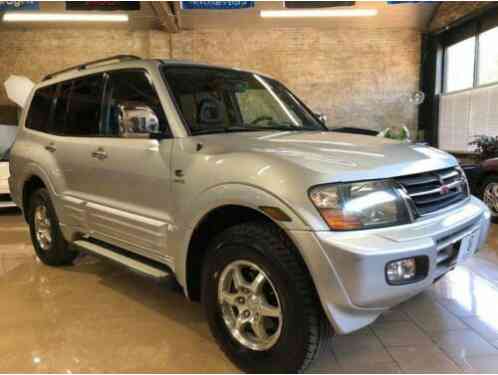 2001 Mitsubishi Montero Limited 4WD 4dr SUV