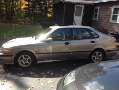 Saab 9-3 SE Hatchback (2001)