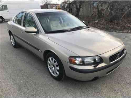 Volvo S60 -- (2001)