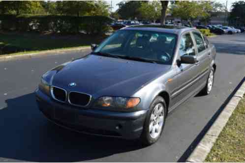 BMW 3-Series Base Sedan 4-Door (2002)