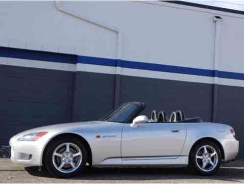 Honda S2000 Base (2002)