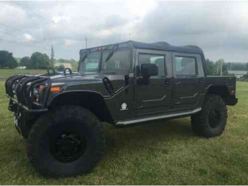 Hummer H1 Base Sport Utility 4-Door (2002)