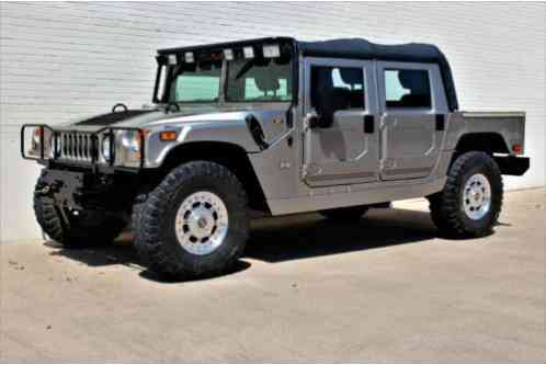 Hummer H1 Open Top 4WD 4dr SUV (2002)