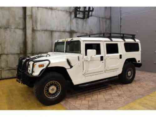 Hummer H1 Wagon -- (2002)