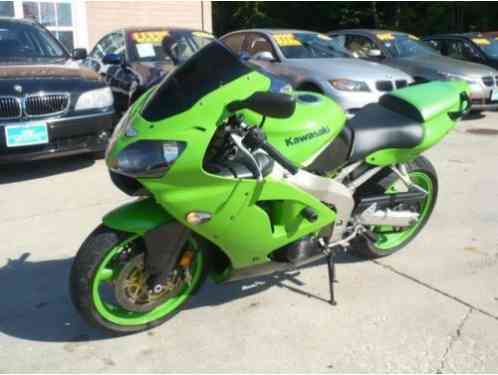 Kawasaki Ninja 600R -- (2002)