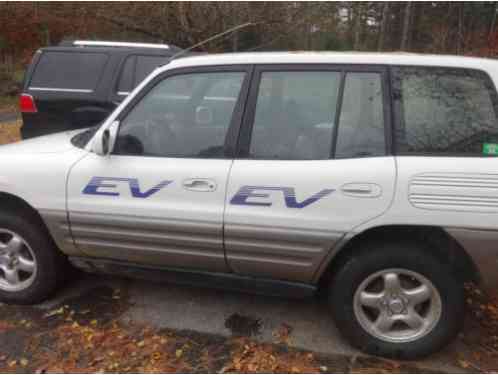 Toyota RAV4 EV (2002)