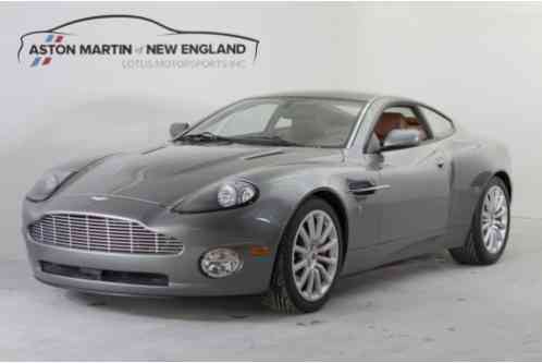 Aston Martin Vanquish Vanquish (2003)