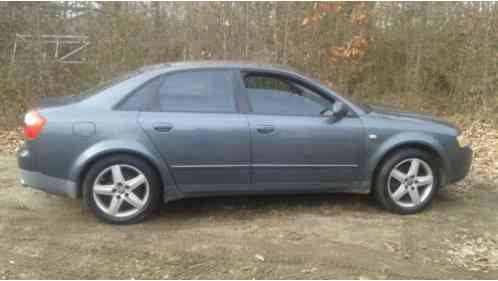 Audi A4 Base Sedan 4-Door (2003)