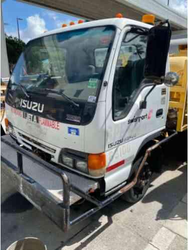 Isuzu NPR-HD (2003)