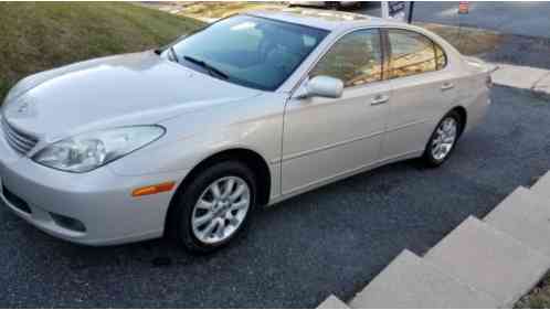 Lexus ES Base Sedan 4-Door (2003)