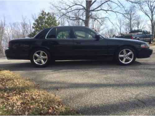 Mercury Marauder (2003)