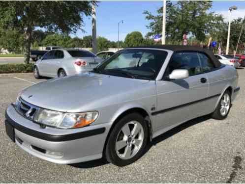 Saab 9-3 SE Convertible 2-Door (2003)