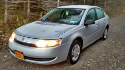 2003 Saturn Ion 2 Sedan 4-Door