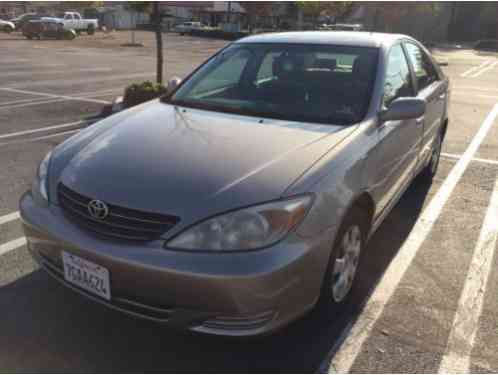 Toyota Camry (2003)